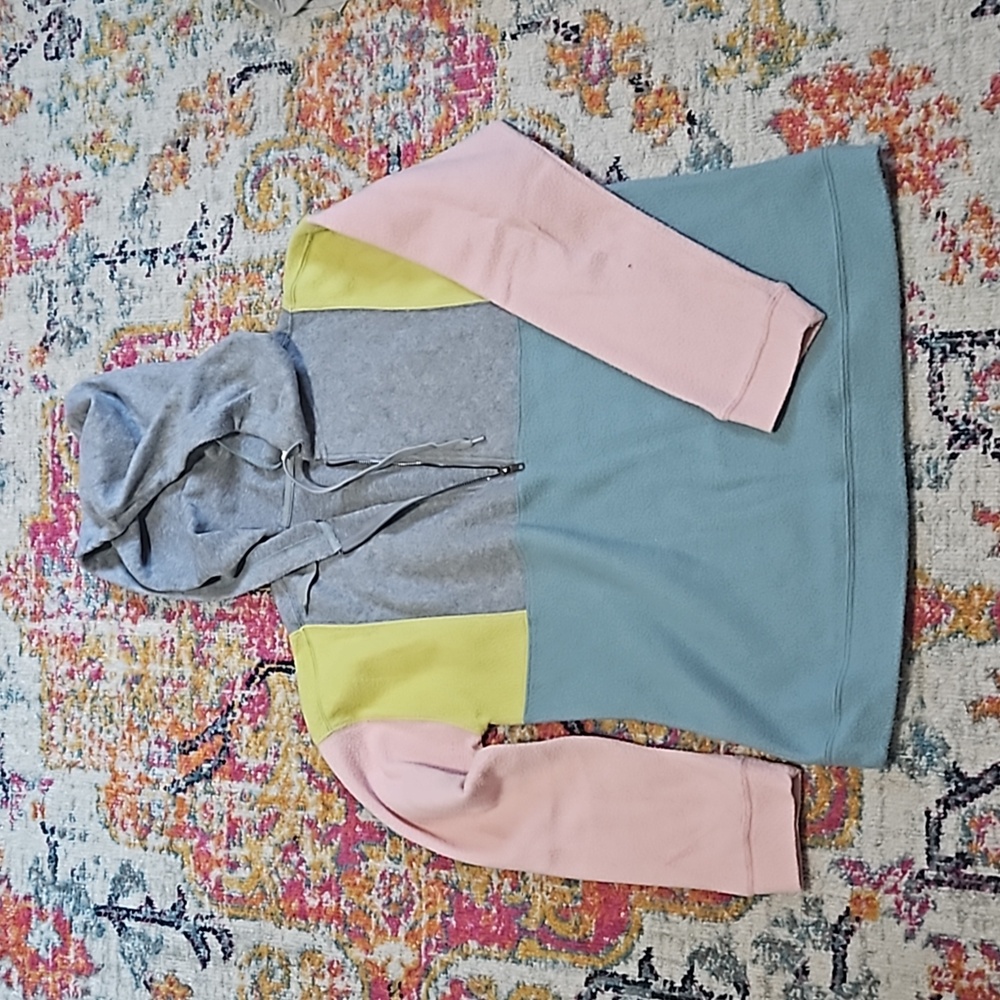 Women's shirt